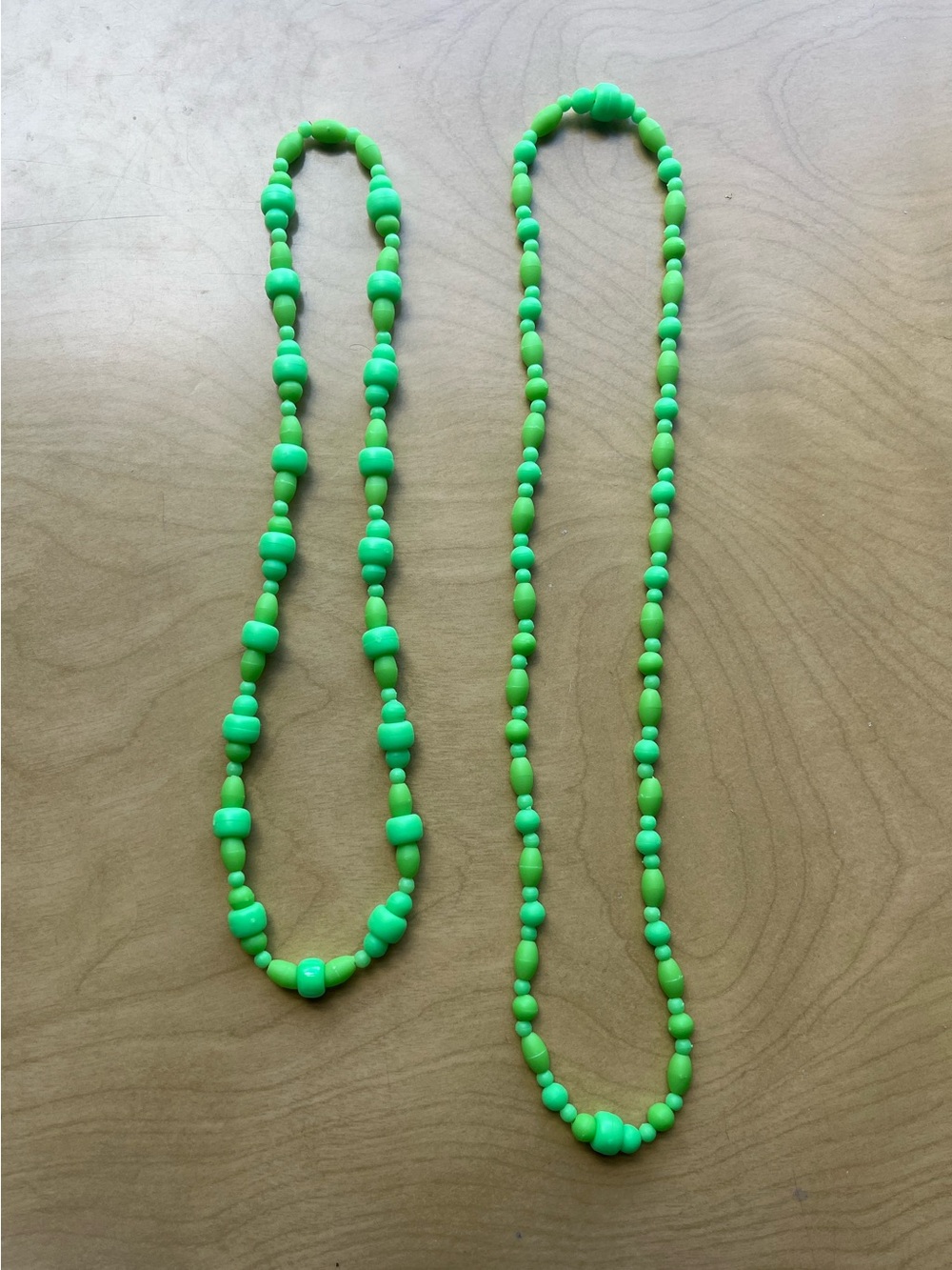 Neon Green Bead Jewelry Set - Necklace, Bracelet & Earrings - Picture 2 of 6